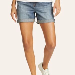 Eddie Bauer Relaxed Fit Cuffed Medium Denim Shorts sz 8